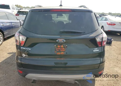2018 Ford Escape Se z USA, uszkodzony, nr VIN 1FMCU0GD2JUB00133